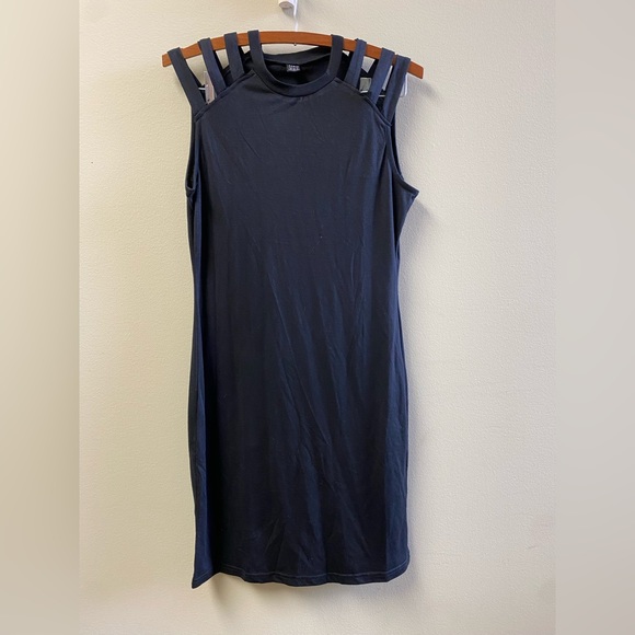 Cut Out Bodycon Open Shoulder Mini Dress Size Medium - Picture 8 of 11